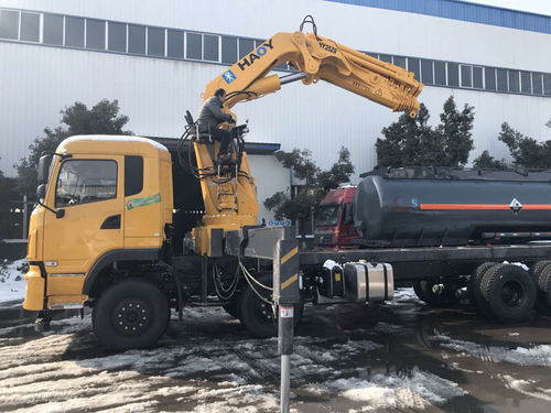 特商濰柴前四后八東風(fēng)隨車吊報(bào)價(jià)與運(yùn)輸車性能解析
