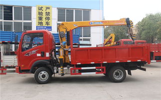 解放石煤隨車吊平板運(yùn)輸車 廠家直銷現(xiàn)車，強(qiáng)大性能適配高效作業(yè)場景